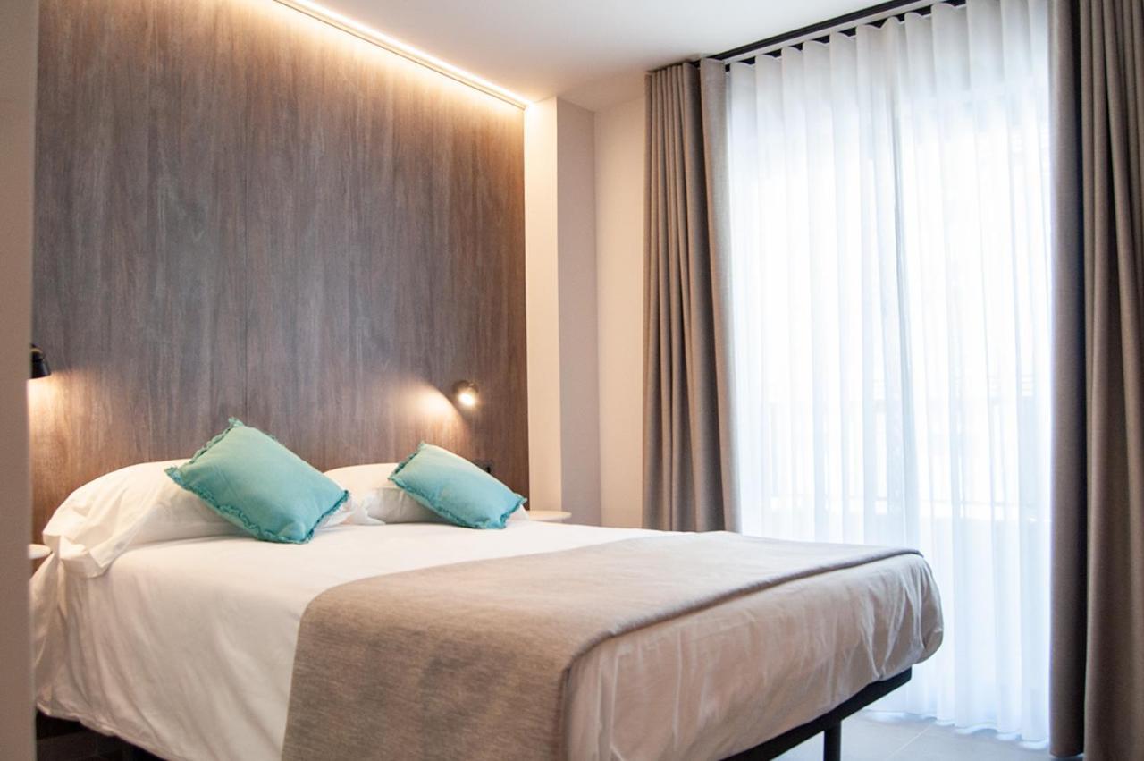 סנטה פולה Hotel Quatre Llunes מראה חיצוני תמונה