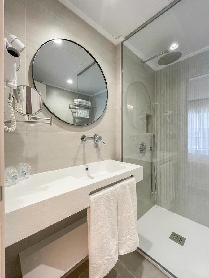 סנטה פולה Hotel Quatre Llunes מראה חיצוני תמונה