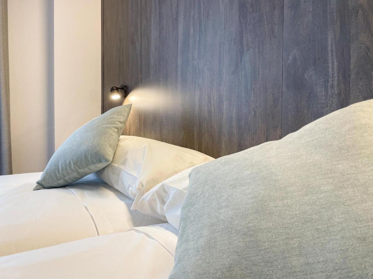 סנטה פולה Hotel Quatre Llunes מראה חיצוני תמונה