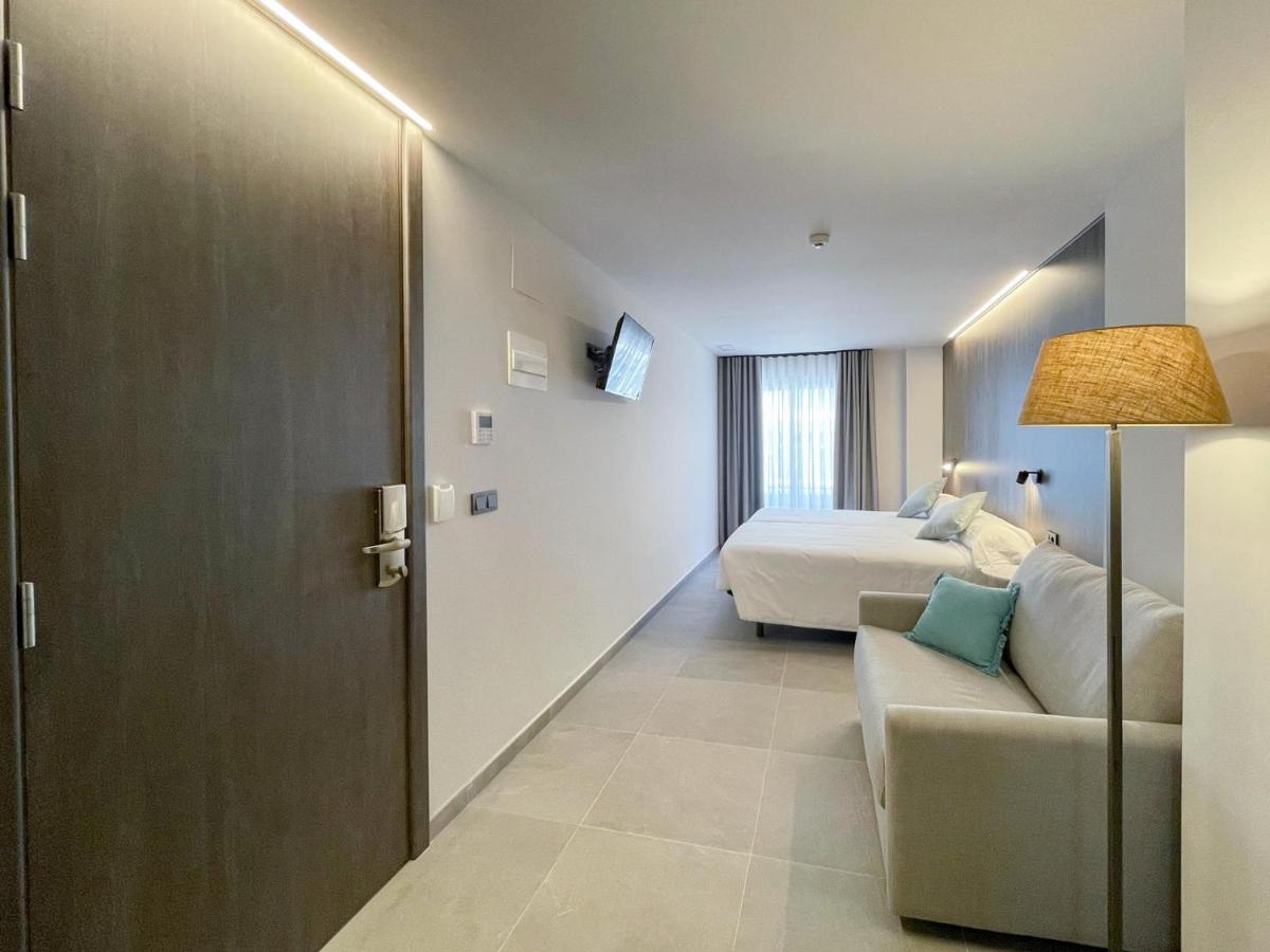 סנטה פולה Hotel Quatre Llunes מראה חיצוני תמונה