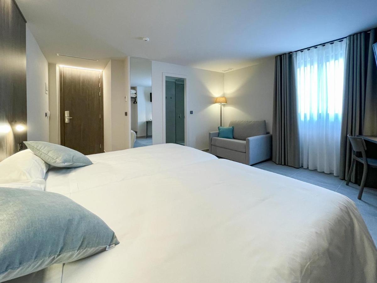 סנטה פולה Hotel Quatre Llunes מראה חיצוני תמונה